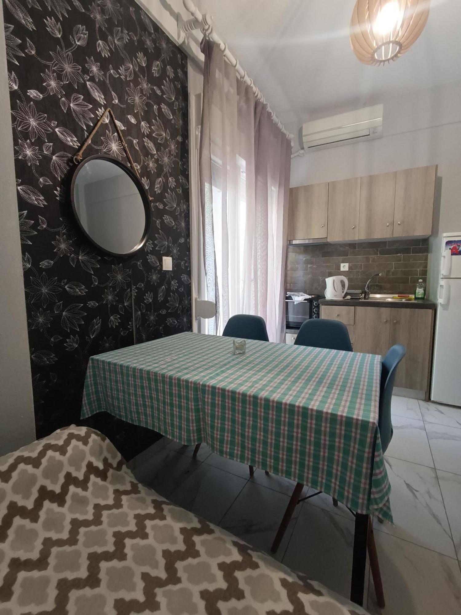Deluxe Seaside Apartment Konstantinidis نيا بوتيدايا المظهر الخارجي الصورة