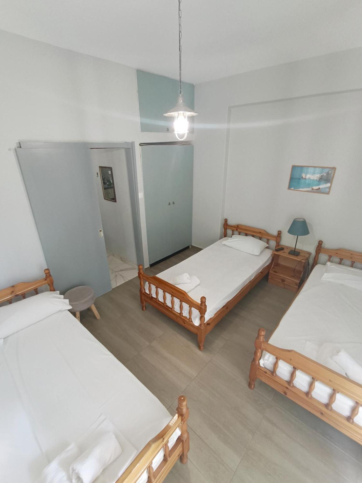 Deluxe Seaside Apartment Konstantinidis نيا بوتيدايا المظهر الخارجي الصورة