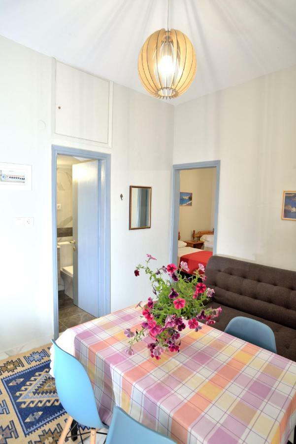 Deluxe Seaside Apartment Konstantinidis نيا بوتيدايا المظهر الخارجي الصورة