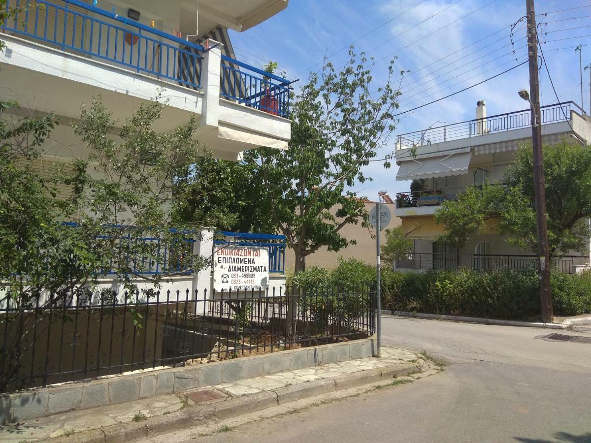 Deluxe Seaside Apartment Konstantinidis نيا بوتيدايا المظهر الخارجي الصورة